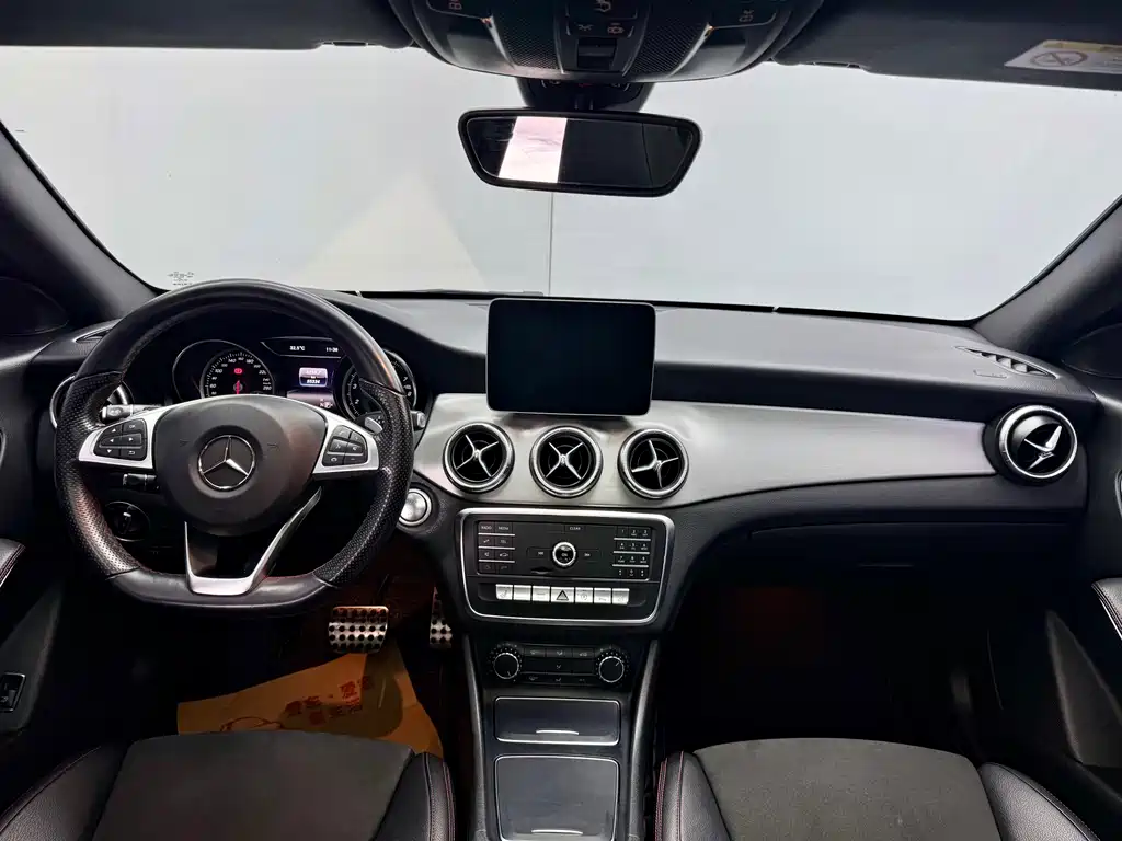 Mercedes-Benz CLA 2018 — фото 17