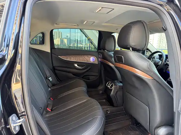 Mercedes-Benz E-Class 2019
