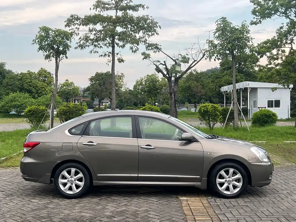 Nissan Sylphy 2012