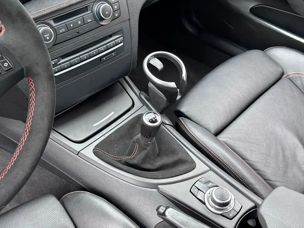 BMW 1 Series M 2012 — фото 7