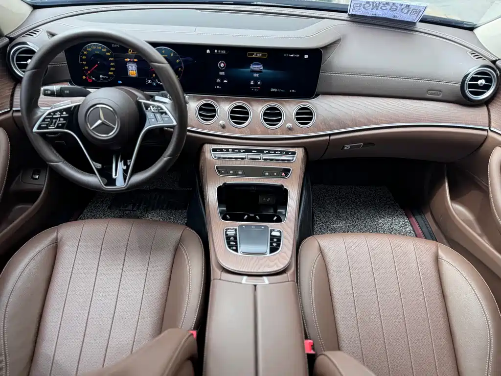 Mercedes-Benz E-Class 2021