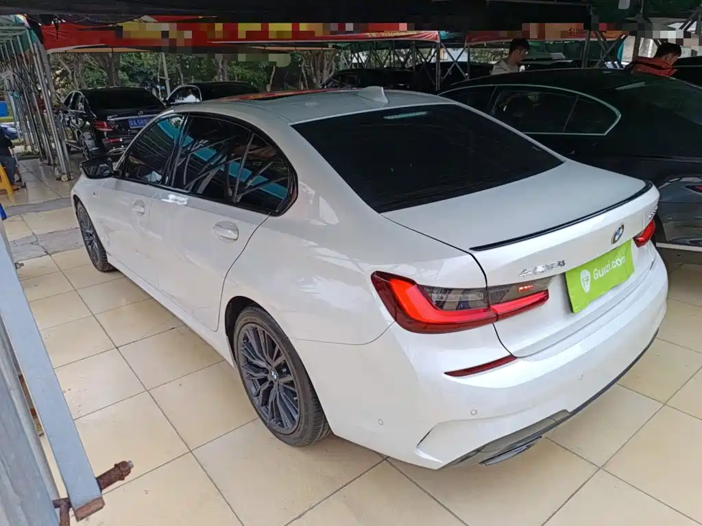 BMW 3 Series 2021