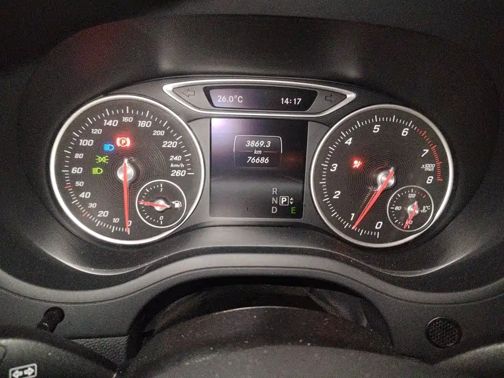 Mercedes-Benz B-Class 2016