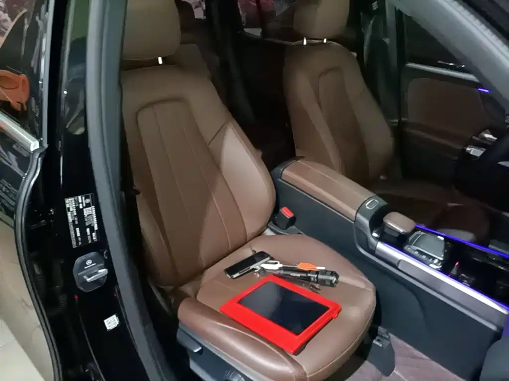 Mercedes-Benz GLB 2023 — фото 25