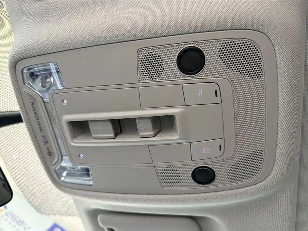 Audi Q3 2023 — фото 14
