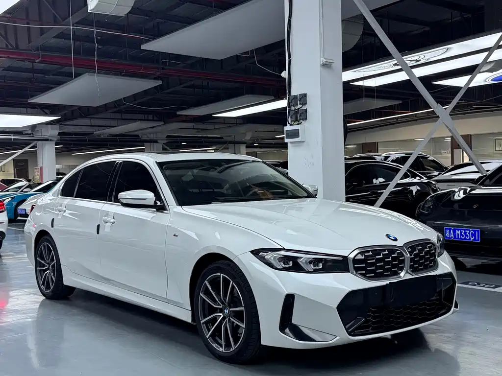 BMW 3 Series 2023