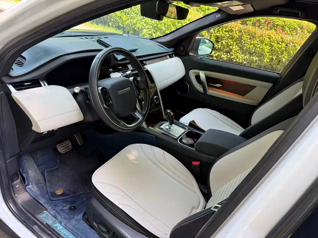 Land Rover Discovery Sport 2020 — фото 4
