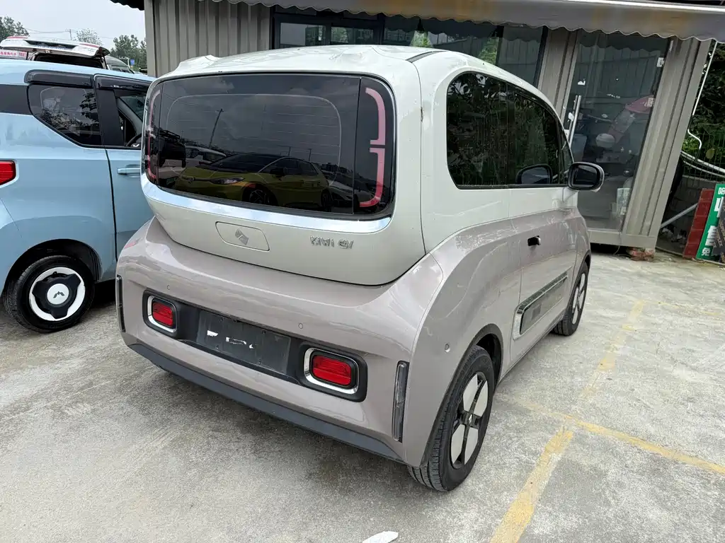 Baojun Kiwi EV 2022 — фото 7