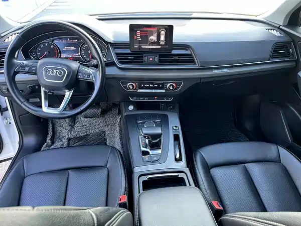 Audi Q5L 2019