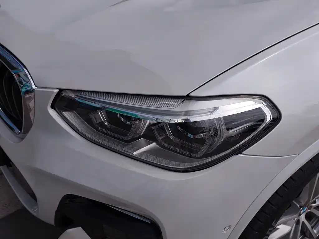 BMW X3 2018 — фото 18