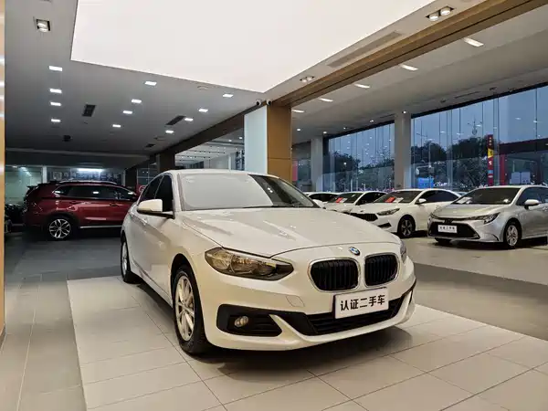 BMW 1 Series 2018