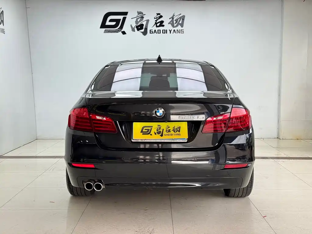 BMW 5 Series 2015 — фото 27