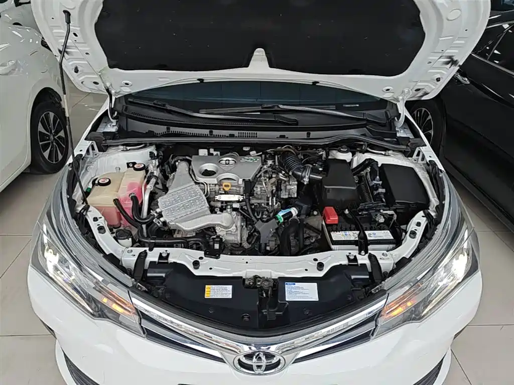 Toyota Corolla 2019 — фото 20
