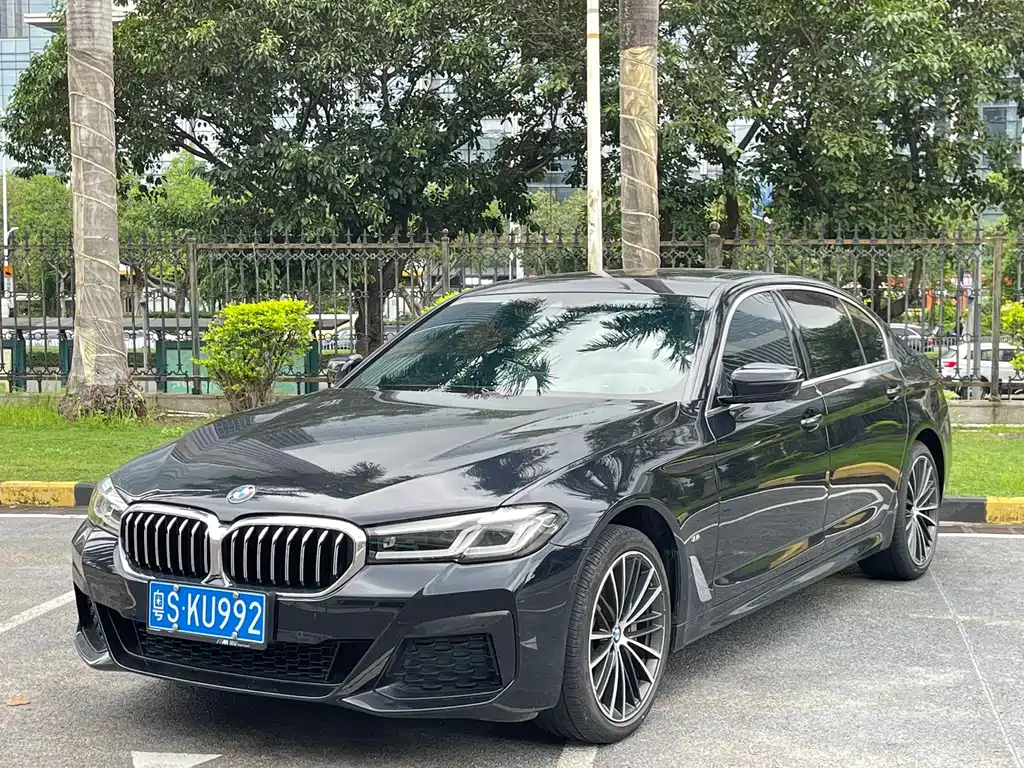 BMW 5 Series 2024