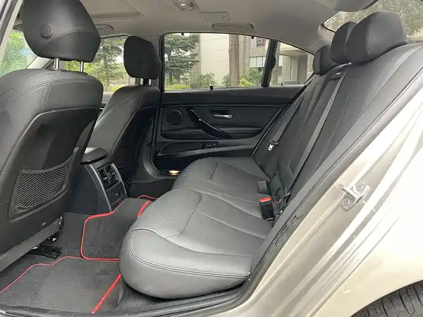 BMW 3 Series 2018