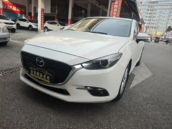 Mazda 3 Axela 2018