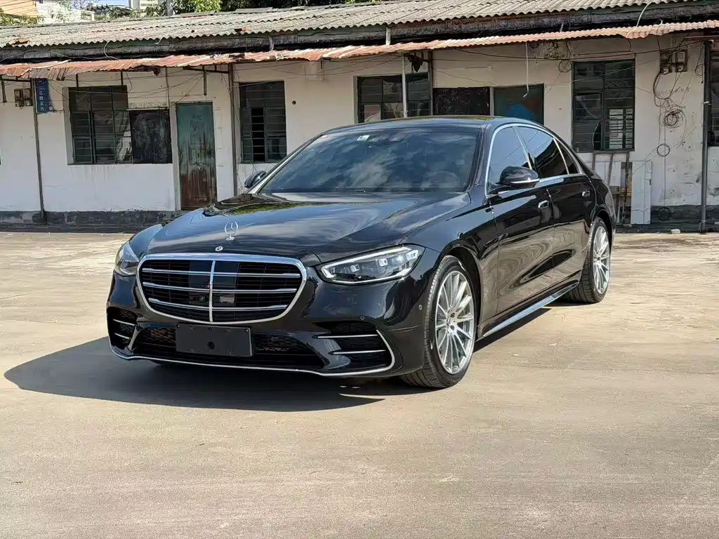 Mercedes-Benz S-Class 2022 — фото 1