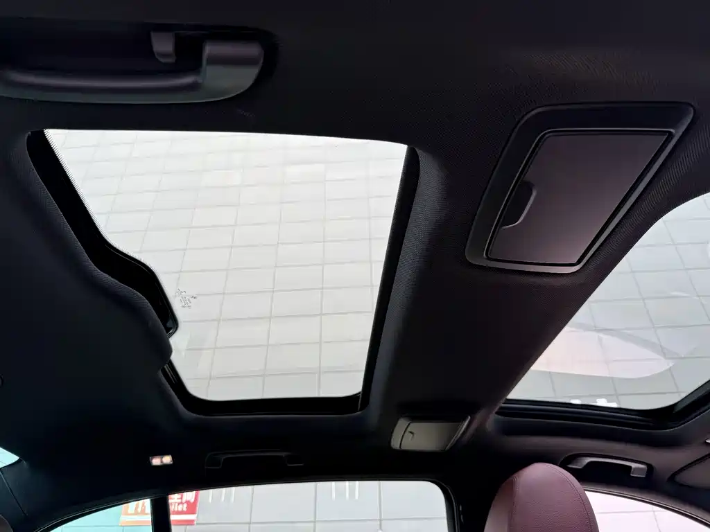 BMW 5 Series 2020 — фото 11