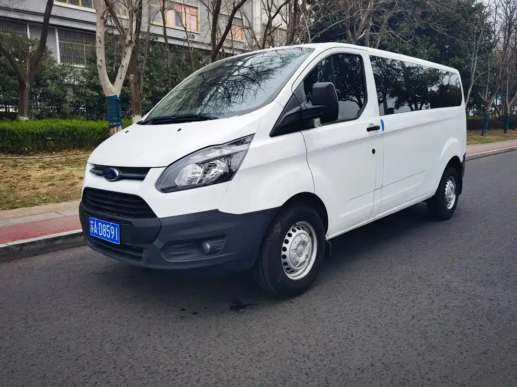 Ford Transit 2020 — фото 1