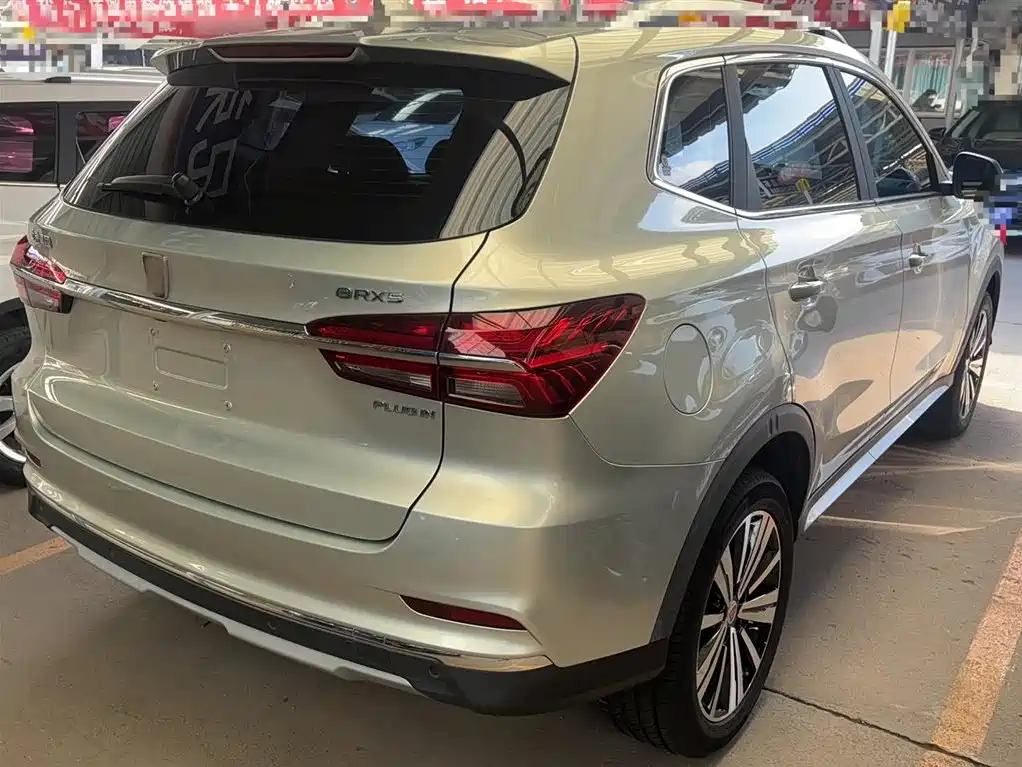 Roewe RX5 New Energy 2020 — фото 5