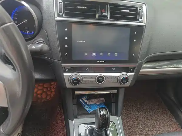 Subaru Legacy 2016