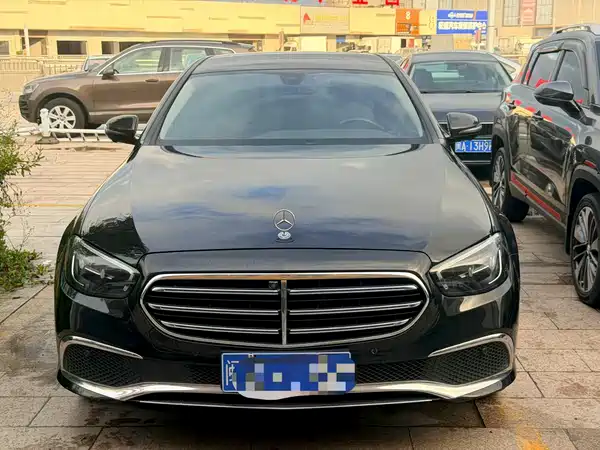Mercedes-Benz E-Class 2021