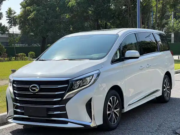 GAC Trumpchi M8 2022