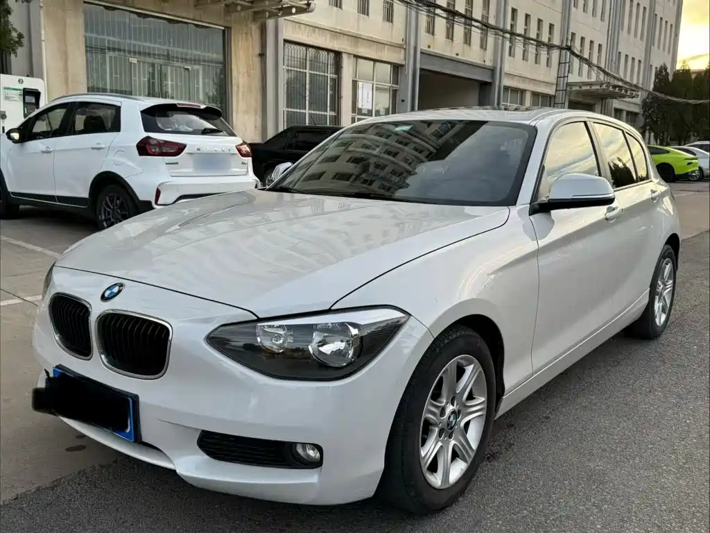 BMW 1 Series 2014 — фото 25