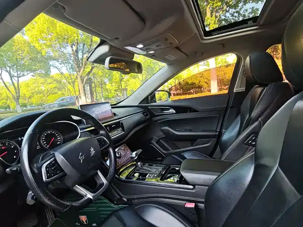 Hongqi H5 2018