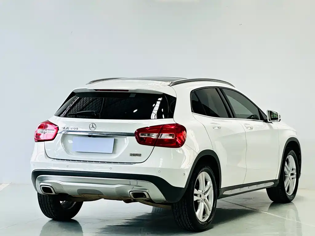 Mercedes-Benz GLA 2017 — фото 9