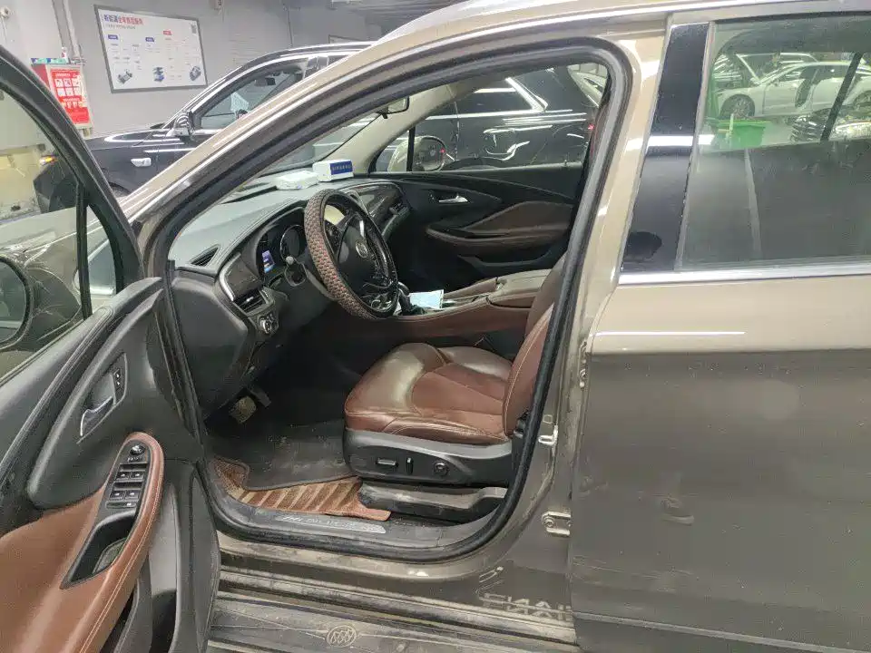 Buick Envision Plus 2016 — фото 3