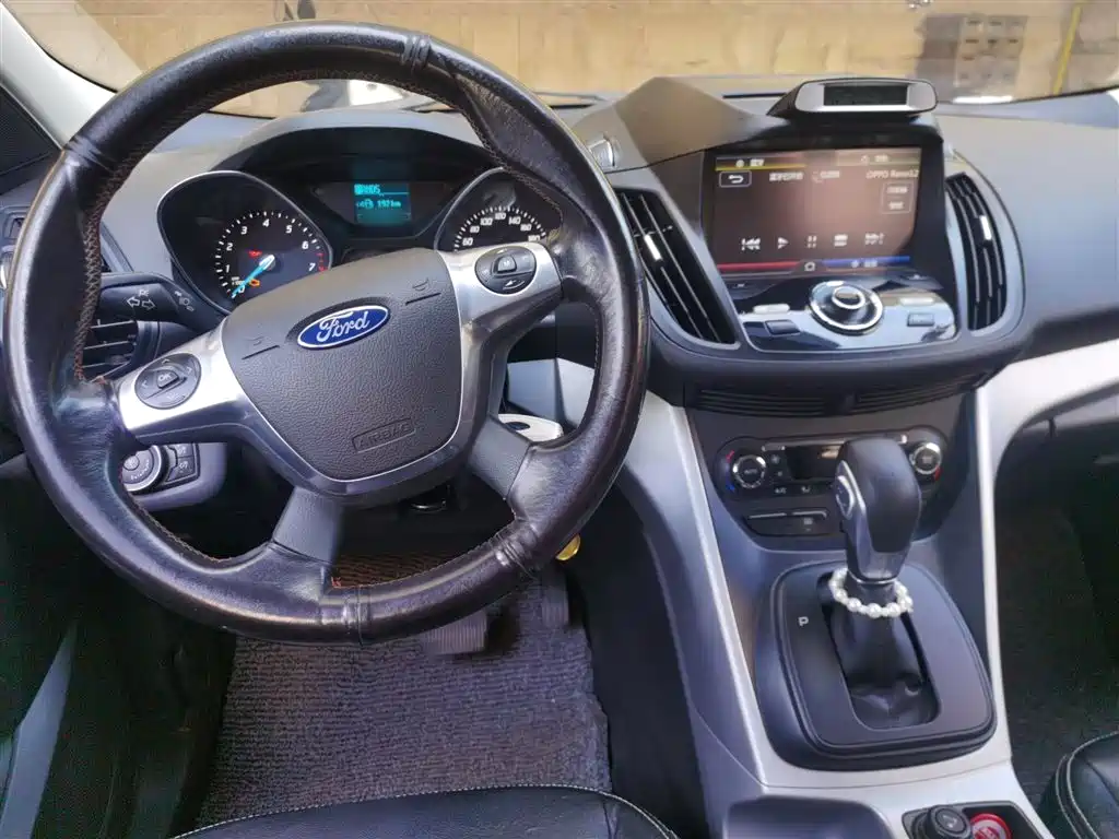 Ford Kuga 2016 — фото 6