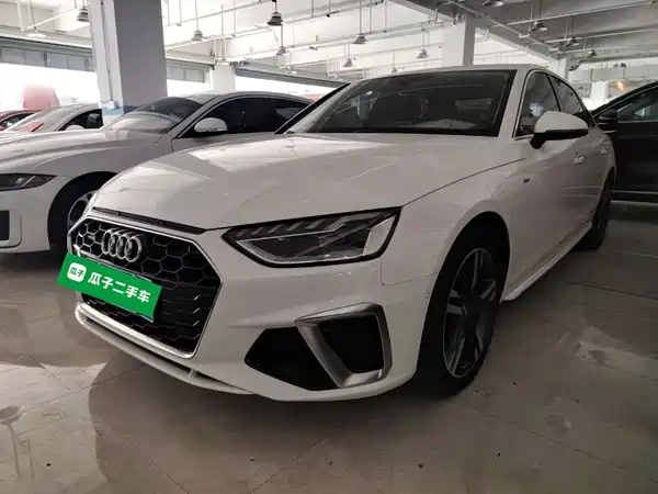 Audi A4L 2020