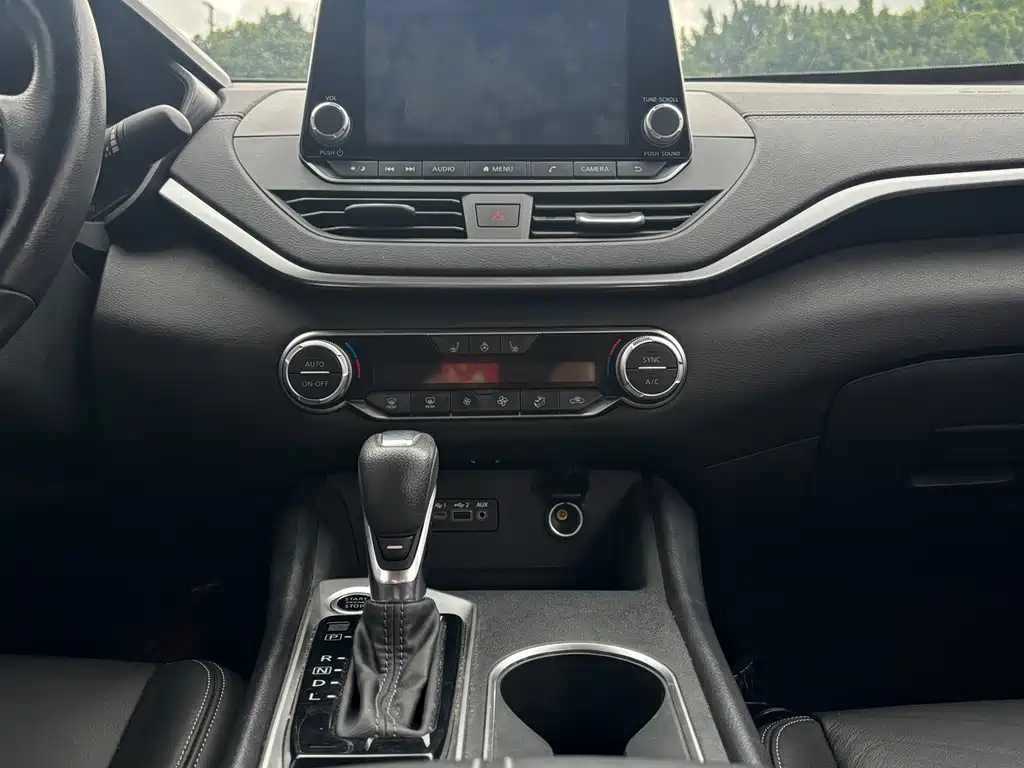 Nissan Teana 2020 — фото 15