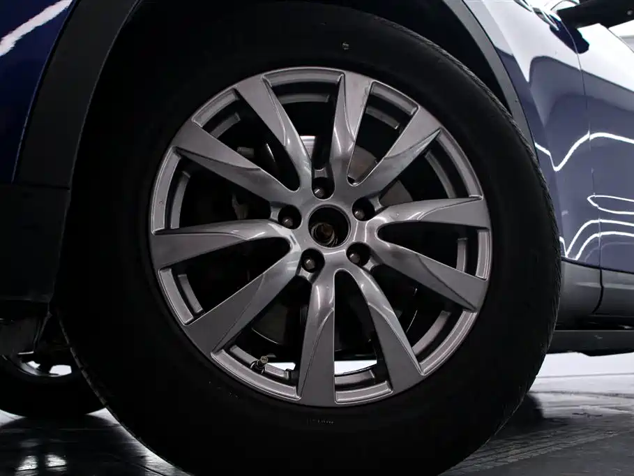 Maserati Levante 2018 — фото 16