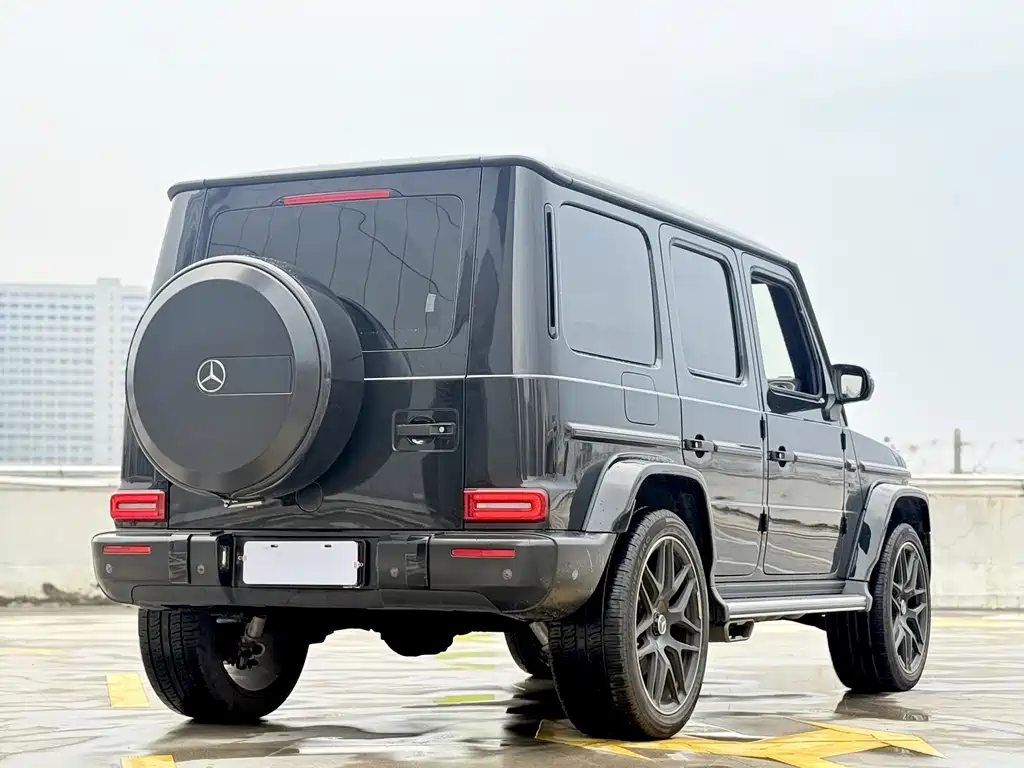 Mercedes-Benz G-Class 2023 — фото 10