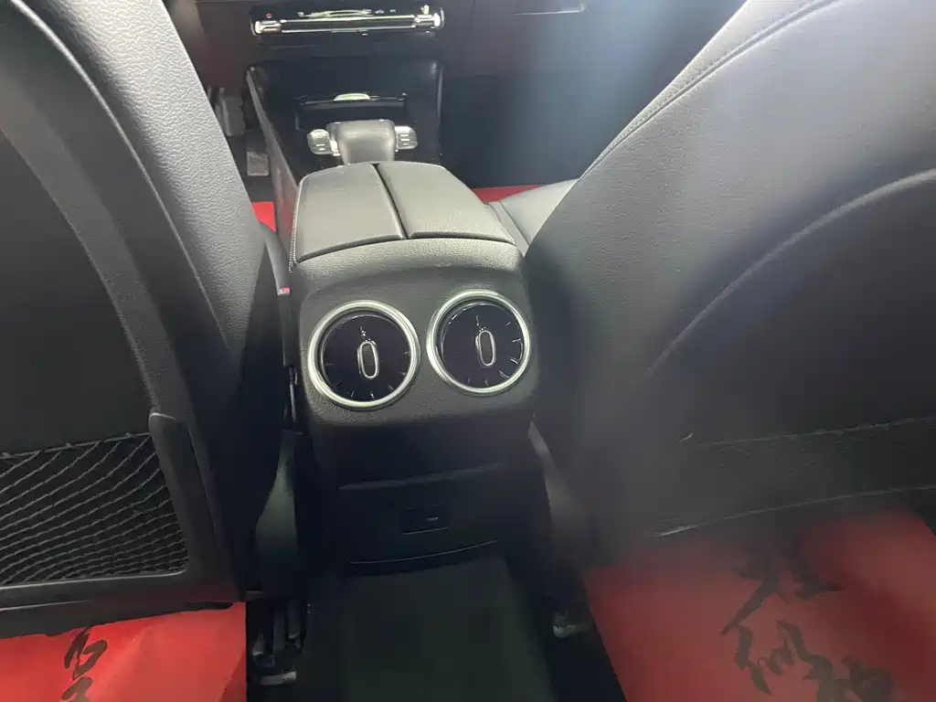Mercedes-Benz A-Class 2022 — фото 13