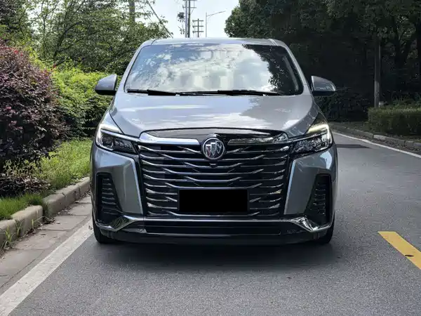 Buick GL8 2024