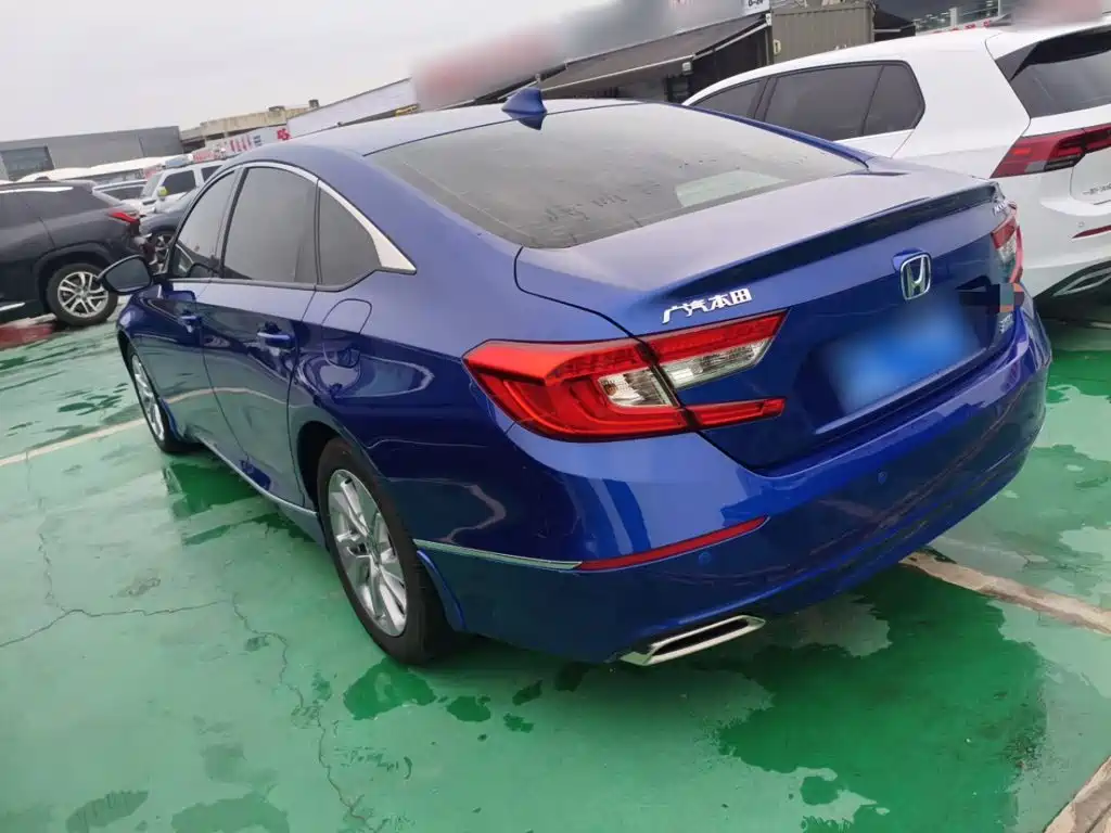 Honda Accord 2020 — фото 23