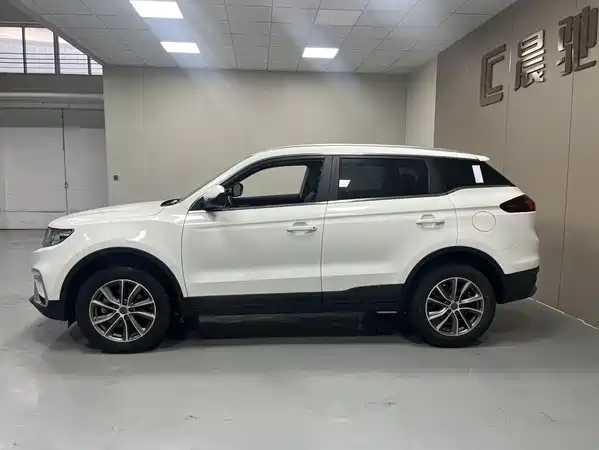Geely Boyue 2020