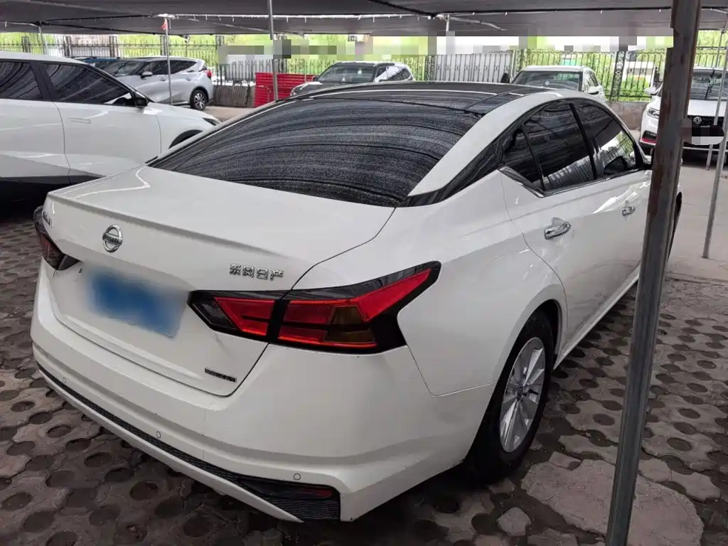 Nissan Teana 2020