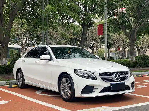 Mercedes-Benz C-Class 2019