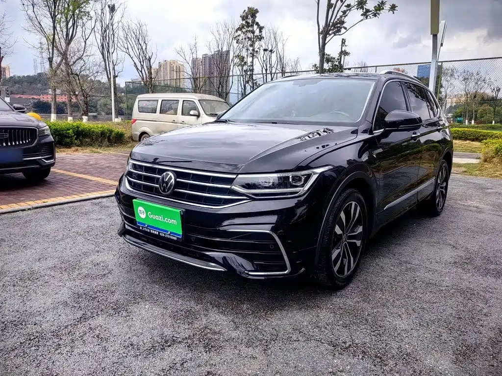 Volkswagen Tiguan L 2022