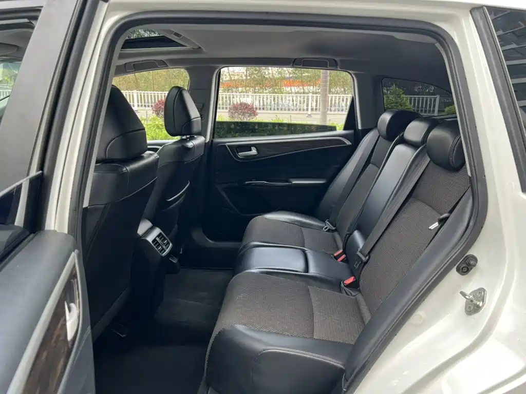 Honda Jade 2019 — фото 14