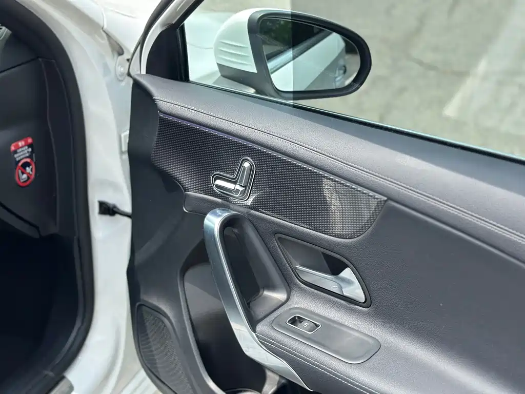 Mercedes-Benz A-Class 2022 — фото 43