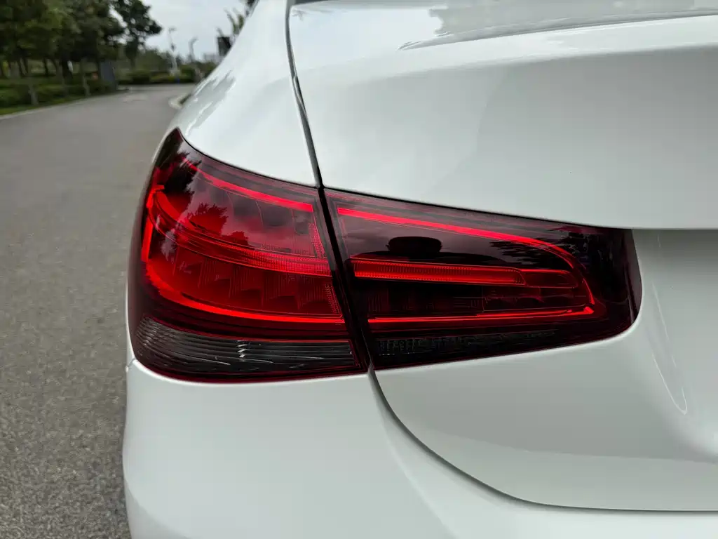 Mercedes-Benz A-Class 2022 — фото 12