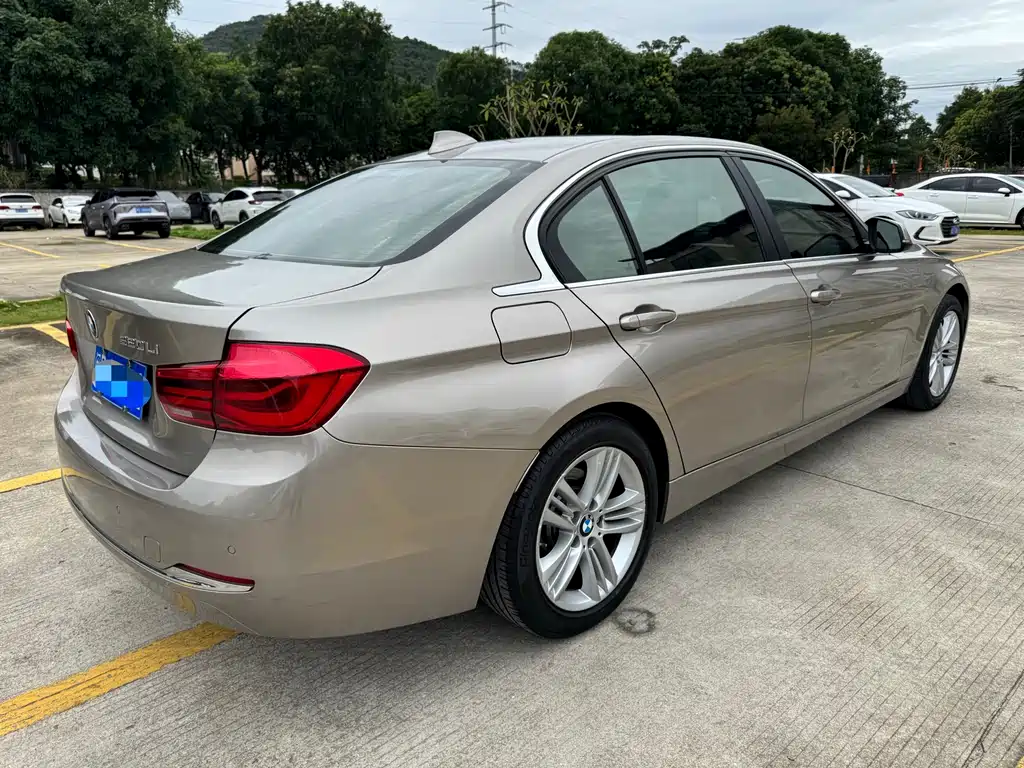 BMW 3 Series 2015 — фото 7
