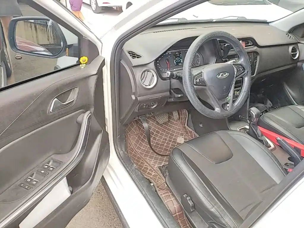 Chery Tiggo 3x 2020 — фото 16