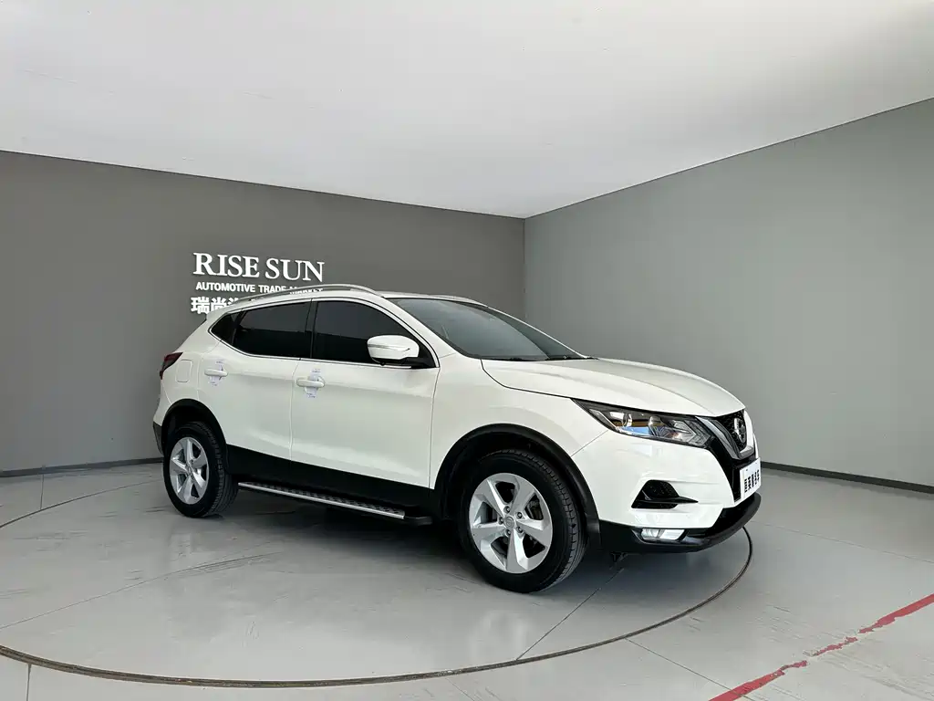 Nissan Qashqai 2023 — фото 3