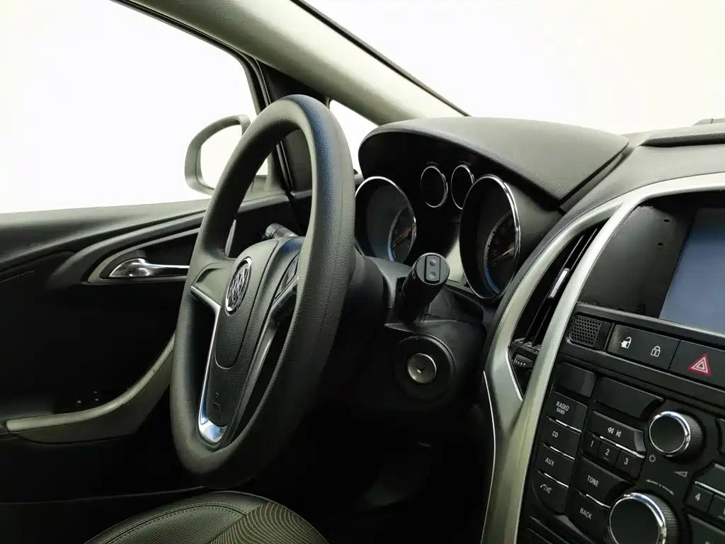 Buick Excelle GT 2014 — фото 22